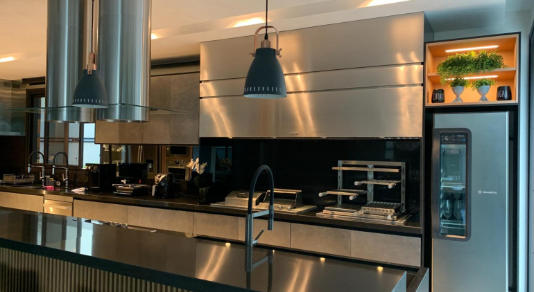 Como escolher uma churrasqueira sob medida de alto padrão?