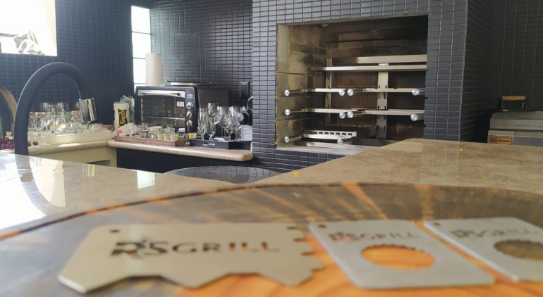 Como escolher a coifa ideal para churrasqueira