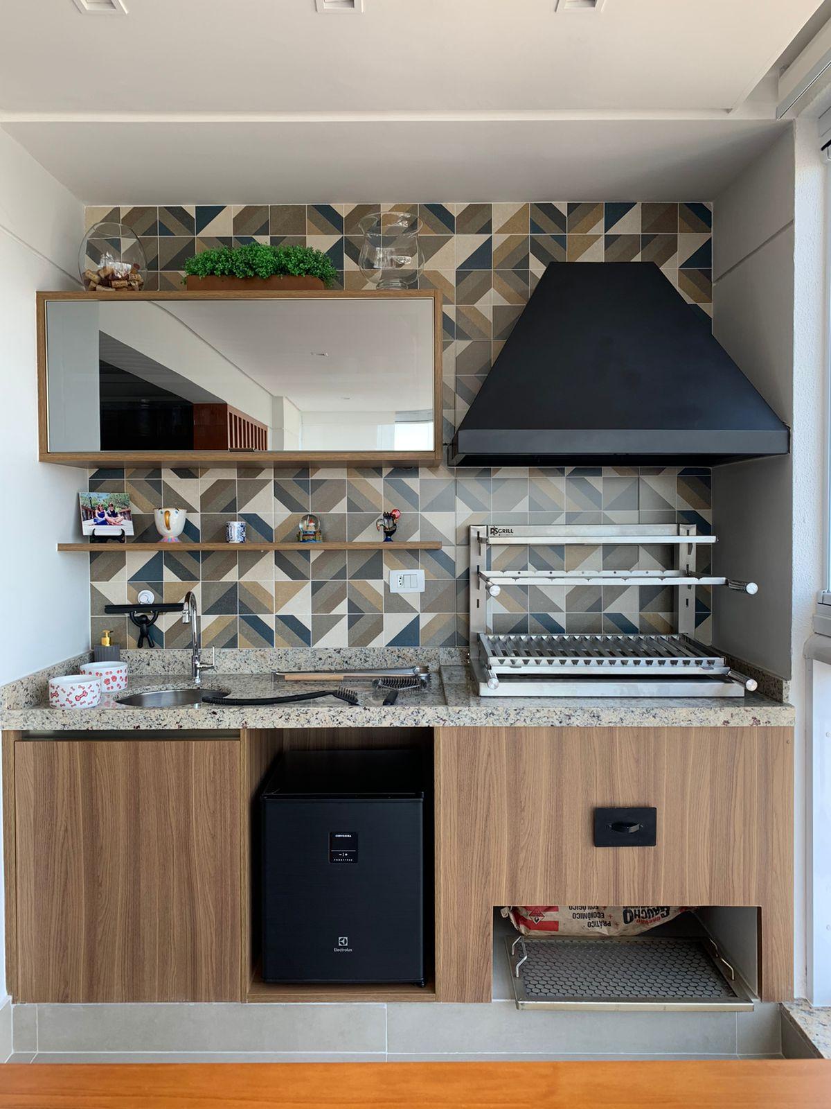 Como funciona a instalação de coifa para churrasqueira | RS GRILL