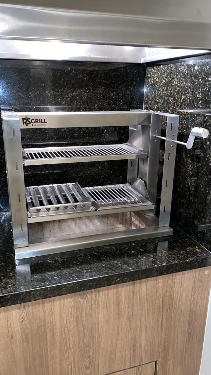 Vale a pena fazer churrasqueira sob medida da RSGRILL em varanda gourmet?